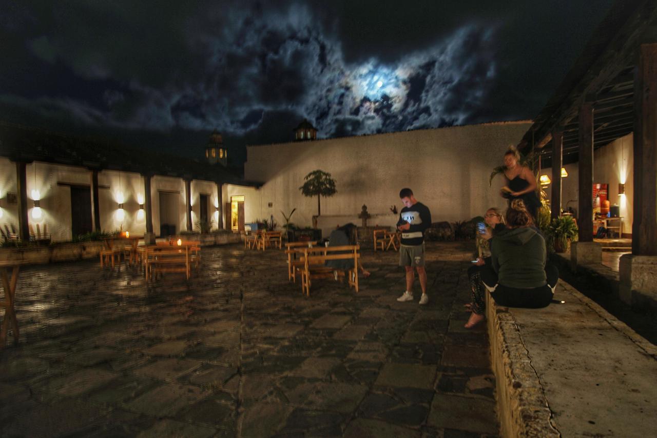 Lemon Tree Hostel Antigua Dış mekan fotoğraf
